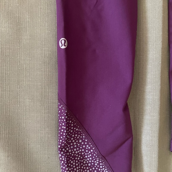 Lululemon Tight Stuff Tight~SIZE:4~ Wine Berry / Bon Bon - Picture 6 of 6
